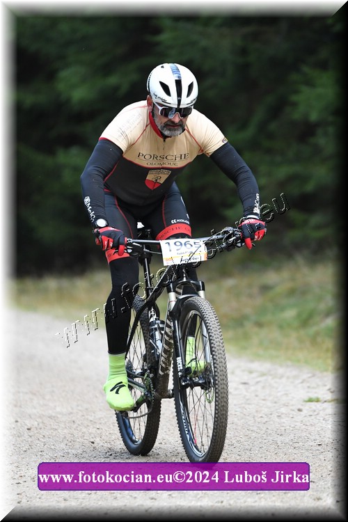 Náhled obrázku: 2024-8317-Bedrichov-1965.JPG