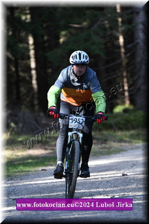 Náhled obrázku: 2024-9397-Bedrichov-1952.JPG