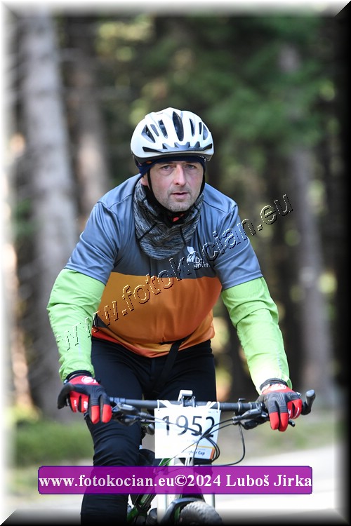 Náhled obrázku: 2024-9398-Bedrichov-1952.JPG