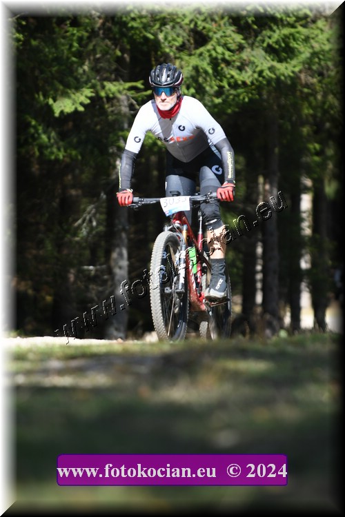 Náhled obrázku: 2024-1301-Bedrichov-3033.JPG