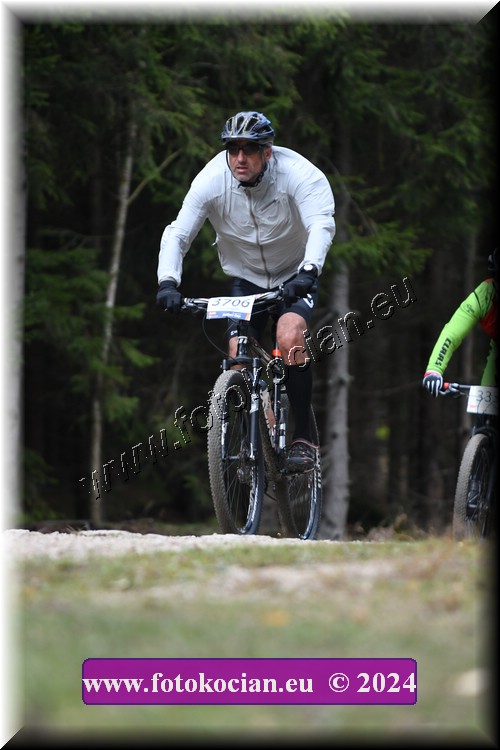 Náhled obrázku: 2024-2077-Bedrichov-3706.JPG