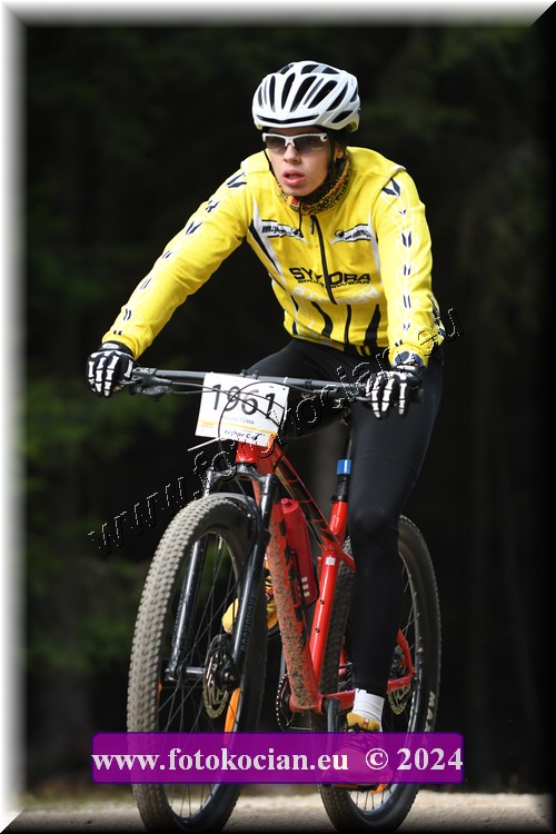 Náhled obrázku: 2024-3805-Bedrichov-1961.JPG