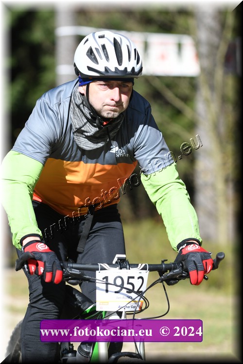 Náhled obrázku: 2024-4605-Bedrichov-1952.JPG