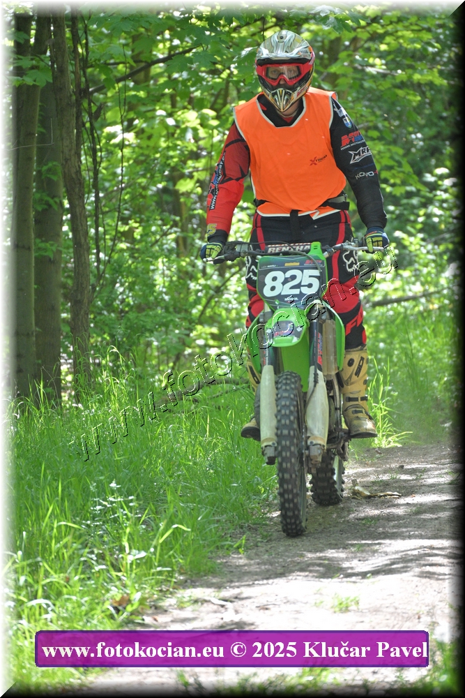 Náhled obrázku: 2025-2002-Most-motorka.JPG