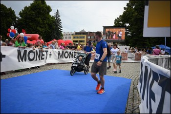 2025-8294-Zlin-.JPG