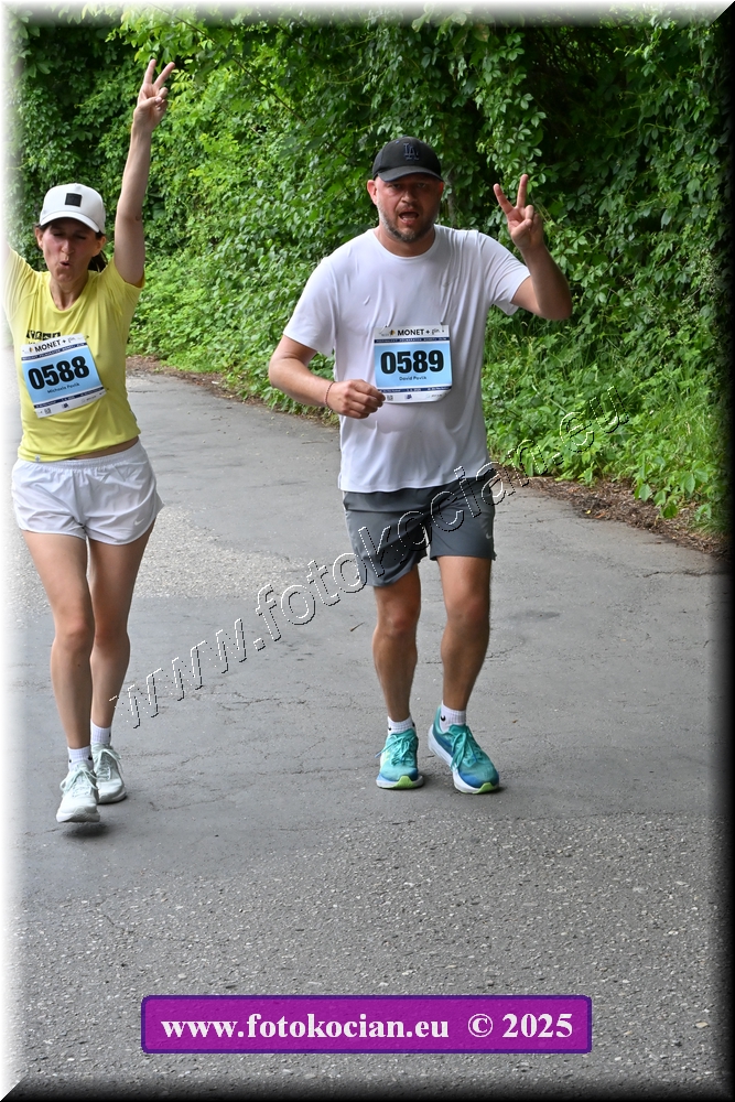 Náhled obrázku: 2025-3777-Zlin-589,588.JPG