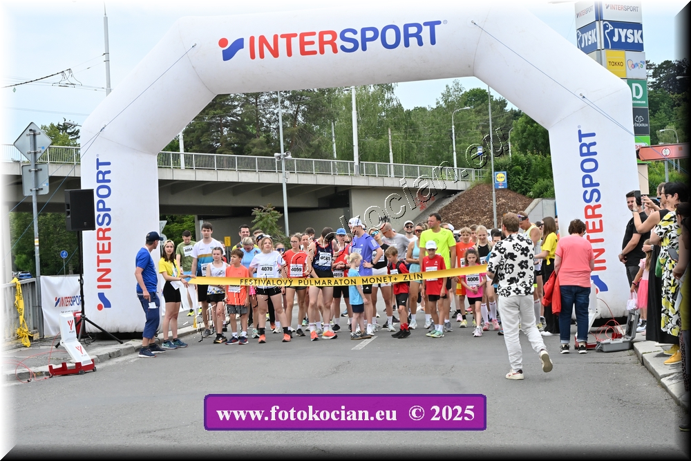 Náhled obrázku: 2025-3823-Zlin-4070,4085.JPG