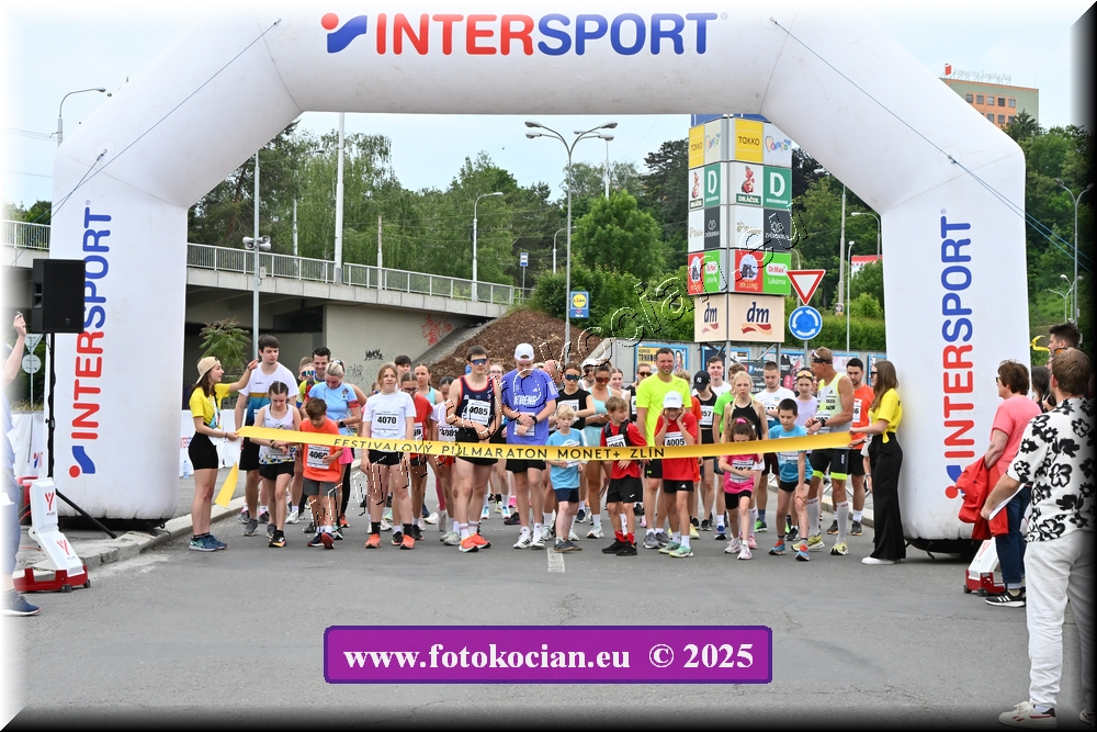 Náhled obrázku: 2025-3825-Zlin-4085,4005.JPG