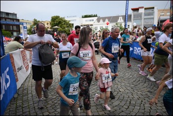 2025-7894-Zlin-.JPG