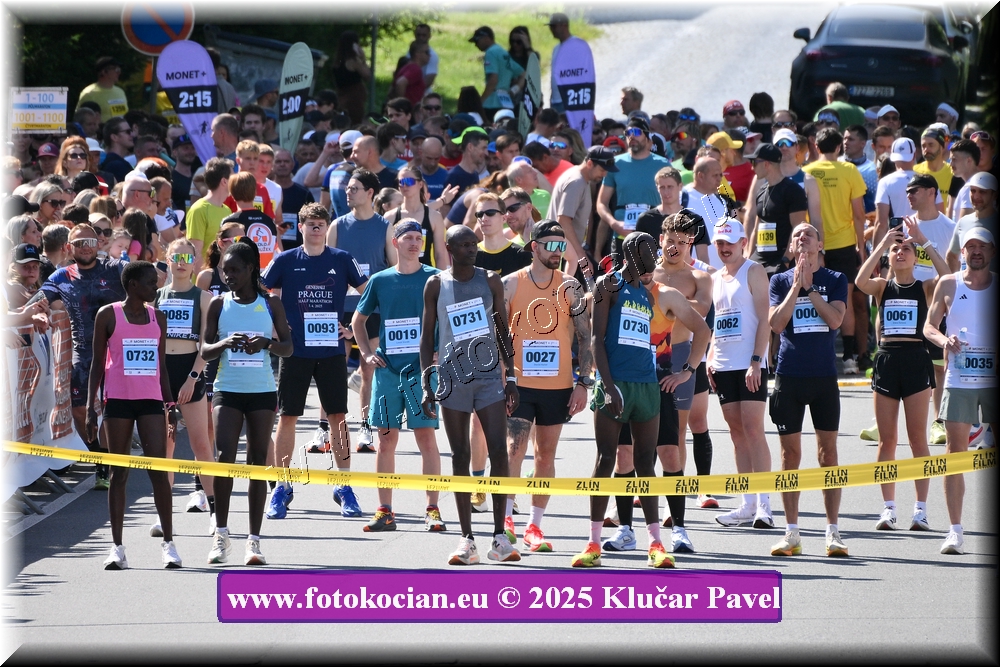 Náhled obrázku: 2025-5034-Zlin-732,93,85,19,731,27,730,62,61.JPG