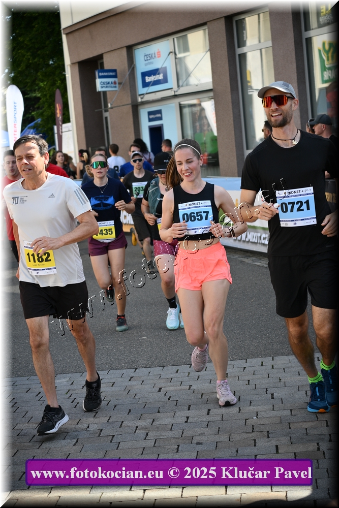 Náhled obrázku: 2025-5226-Zlin-657,721,1182.JPG