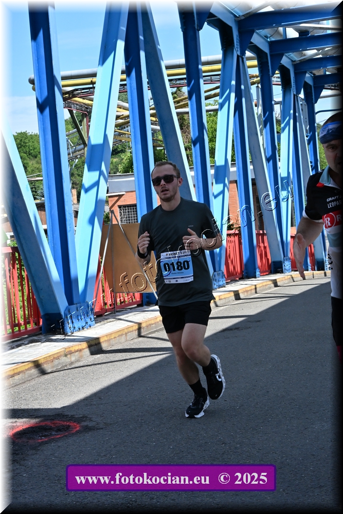 Náhled obrázku: 2025-1125-Zlin-180.JPG