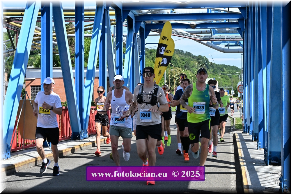 Náhled obrázku: 2025-1128-Zlin-1325,35,40,39.JPG