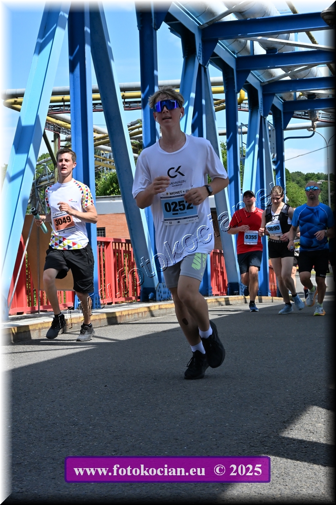 Náhled obrázku: 2025-1377-Zlin-252,3049.JPG