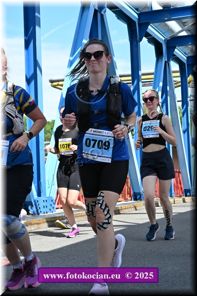 Náhled obrázku: 2025-2052-Zlin-709,299.JPG