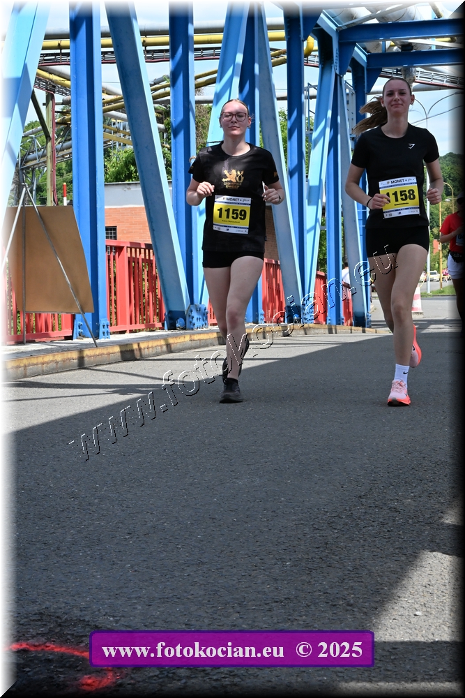 Náhled obrázku: 2025-2166-Zlin-1159,1158.JPG