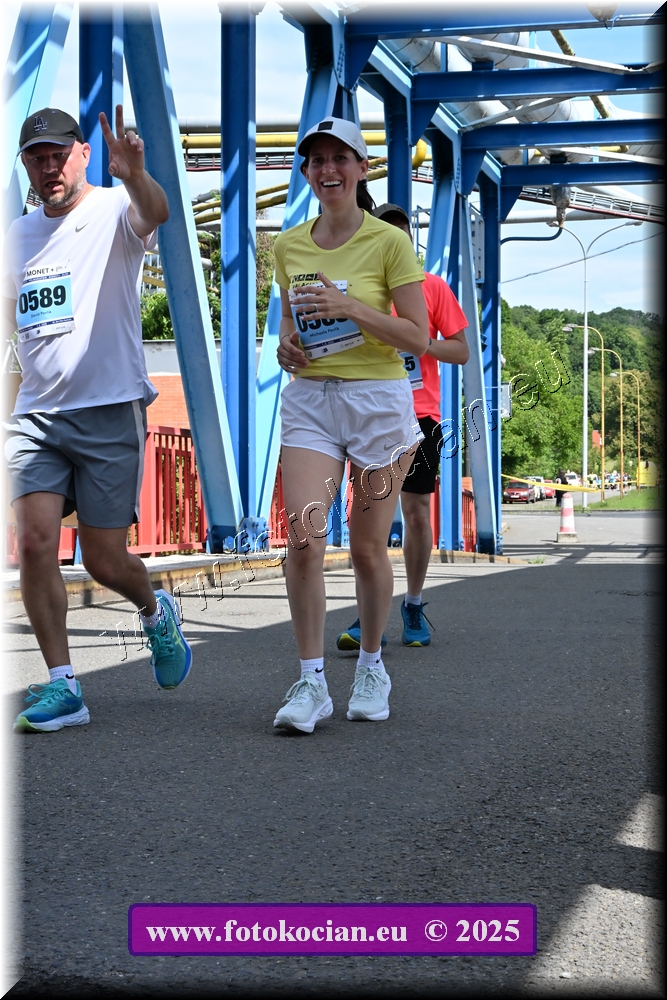 Náhled obrázku: 2025-2210-Zlin-589,588.JPG