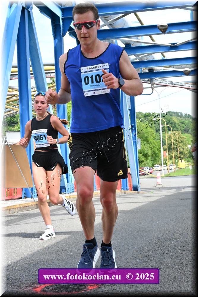Náhled obrázku: 2025-2566-Zlin-102,61.JPG