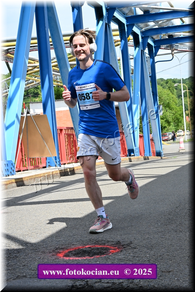 Náhled obrázku: 2025-2811-Zlin-587.JPG