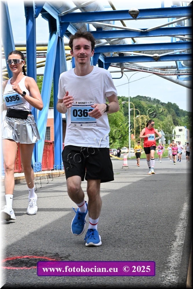 Náhled obrázku: 2025-3041-Zlin-363,356.JPG
