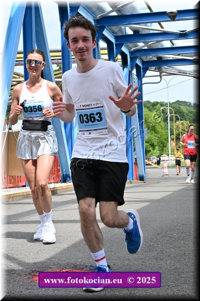 Náhled obrázku: 2025-3042-Zlin-363,356.JPG