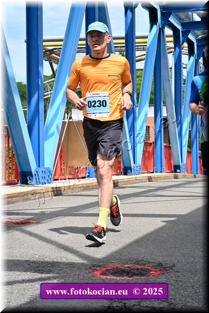 Náhled obrázku: 2025-3083-Zlin-230.JPG