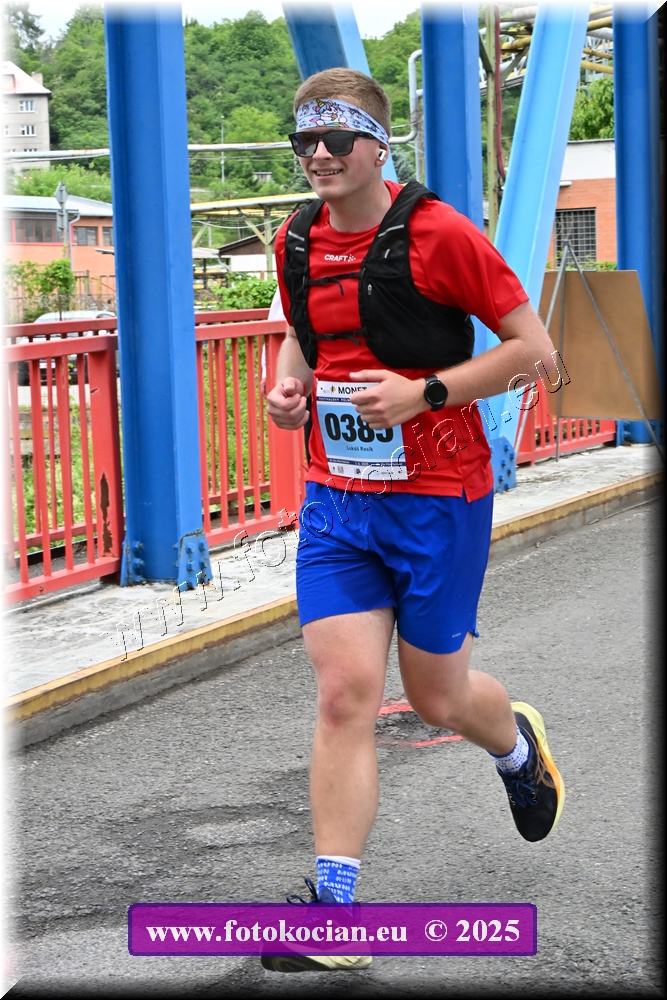 Náhled obrázku: 2025-3608-Zlin-385.JPG
