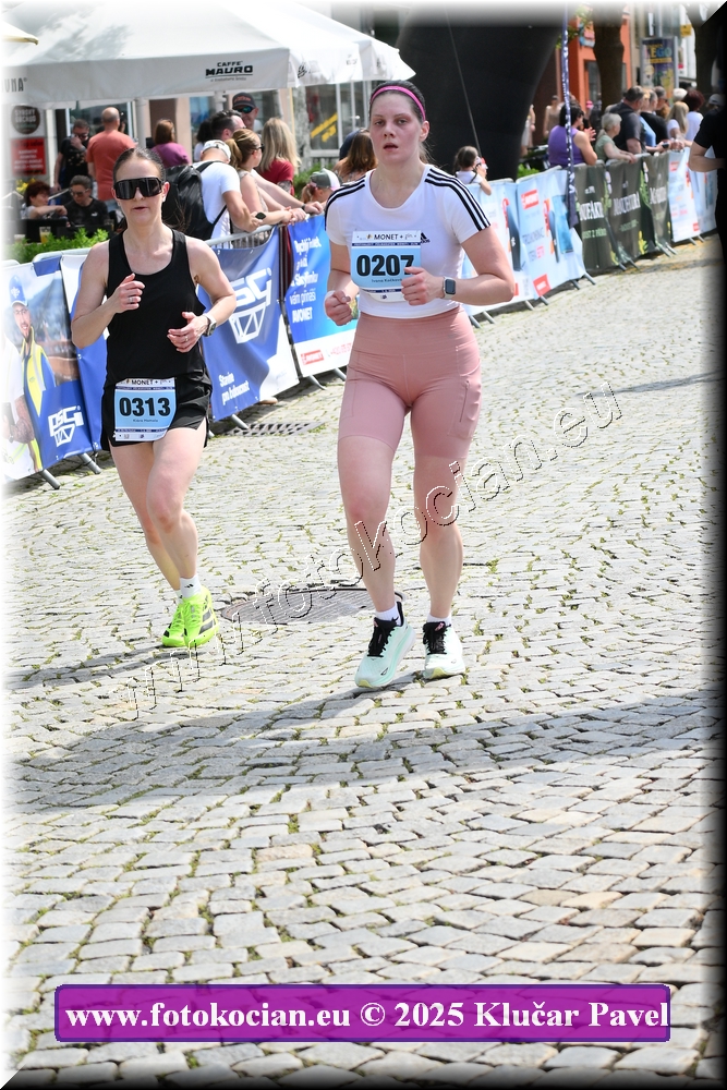 Náhled obrázku: 2025-5606-Zlin-207,313.JPG