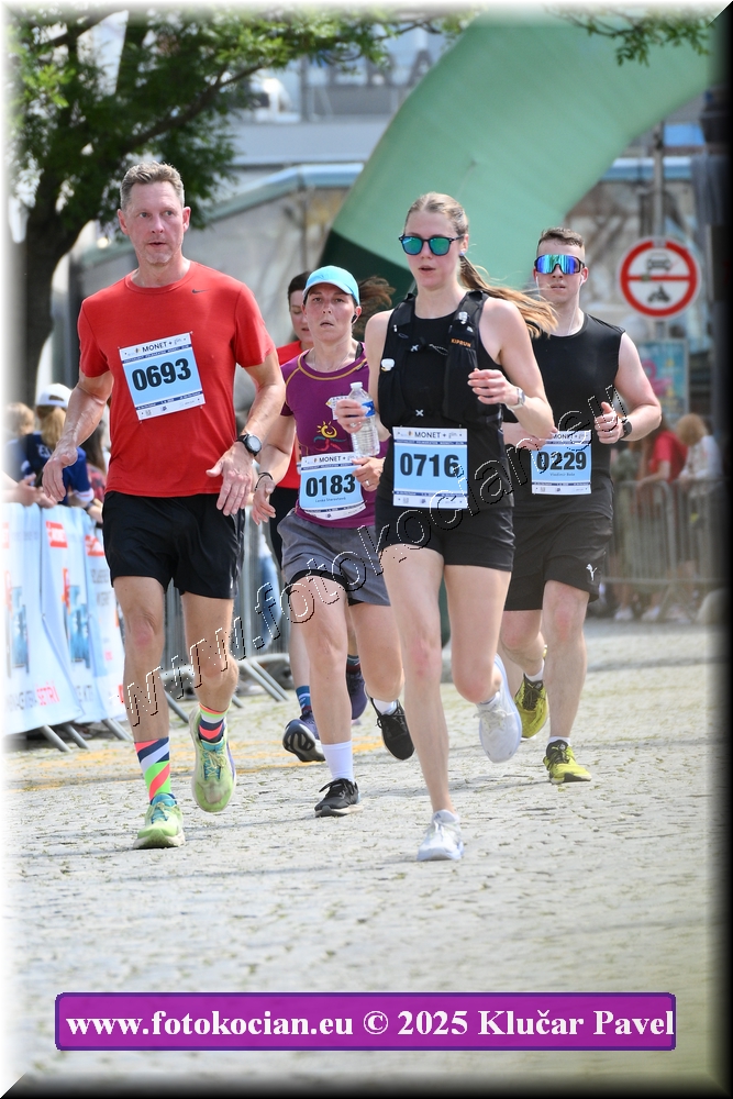 Náhled obrázku: 2025-5782-Zlin-693,716,183.JPG