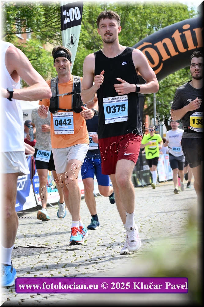 Náhled obrázku: 2025-5820-Zlin-375,442.JPG