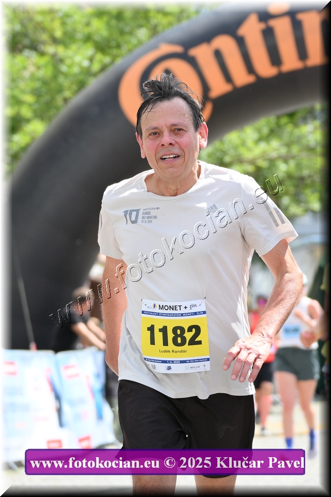 Náhled obrázku: 2025-6011-Zlin-1182.JPG