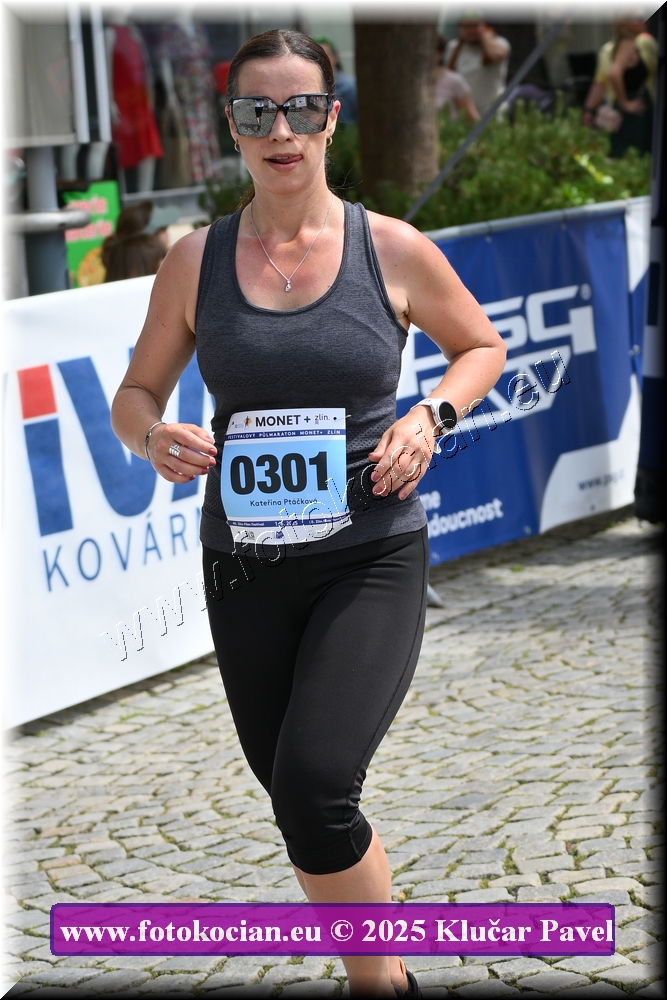 Náhled obrázku: 2025-6202-Zlin-301.JPG