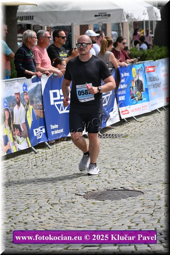 Náhled obrázku: 2025-6211-Zlin-582.JPG