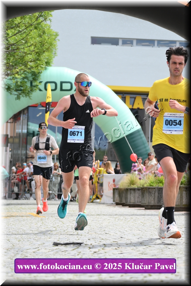 Náhled obrázku: 2025-6497-Zlin-671,54.JPG