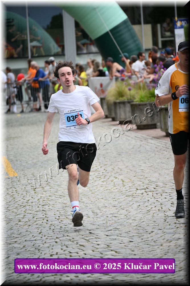 Náhled obrázku: 2025-6919-Zlin-363.JPG