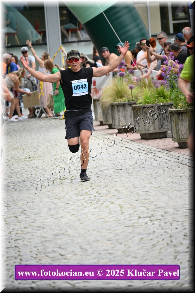 Náhled obrázku: 2025-6933-Zlin-542.JPG