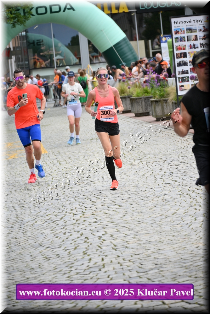 Náhled obrázku: 2025-6937-Zlin-3007.JPG