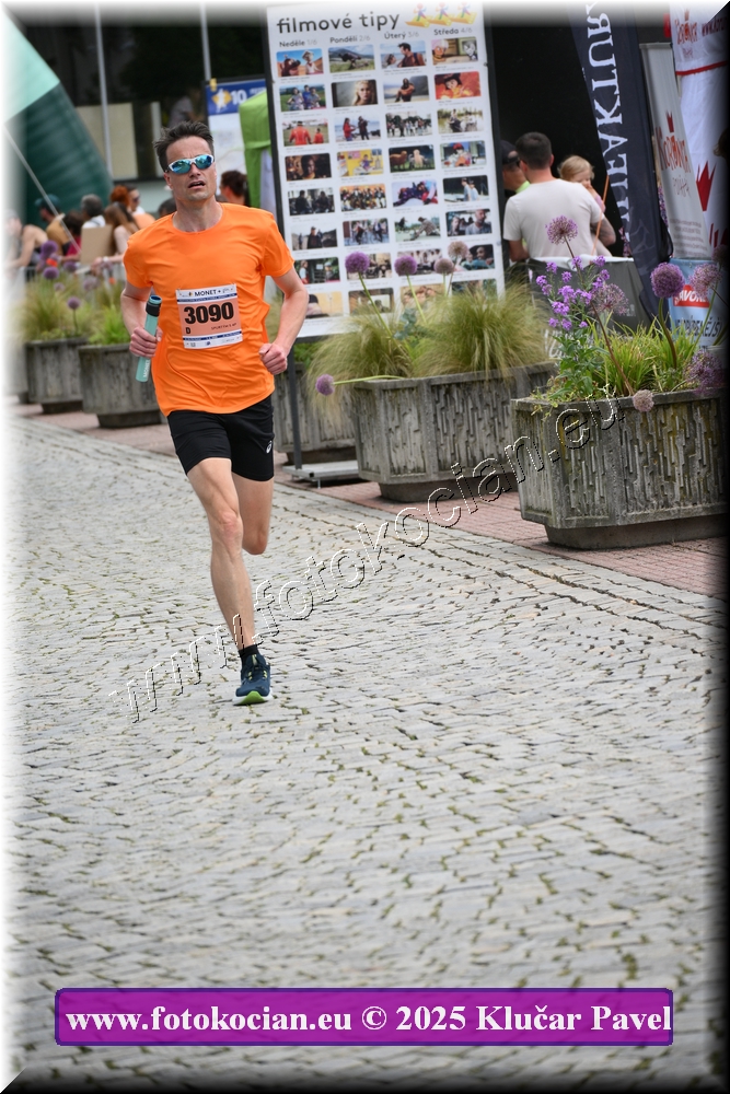 Náhled obrázku: 2025-6997-Zlin-3090.JPG