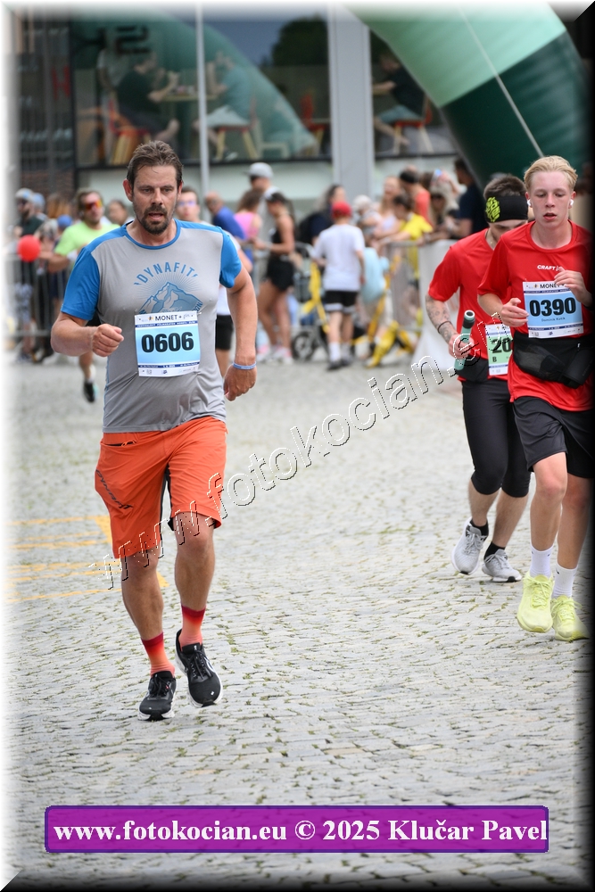 Náhled obrázku: 2025-7007-Zlin-606,390.JPG