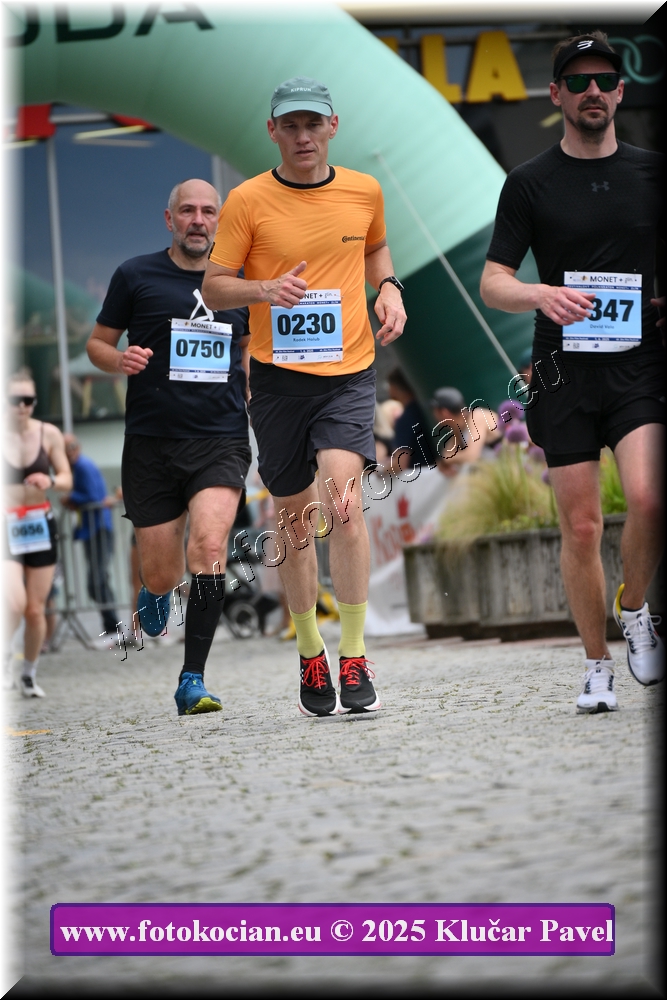 Náhled obrázku: 2025-7030-Zlin-230,750.JPG