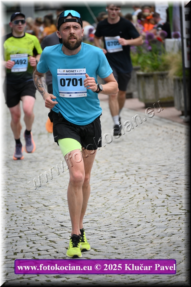 Náhled obrázku: 2025-7110-Zlin-701.JPG