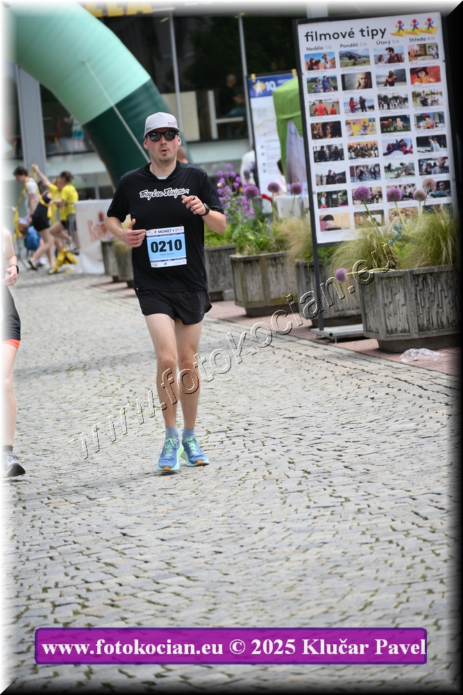 Náhled obrázku: 2025-7376-Zlin-210.JPG