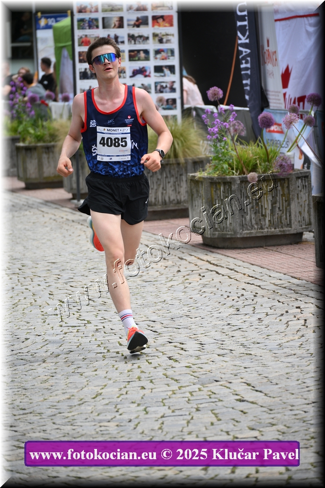 Náhled obrázku: 2025-7442-Zlin-4085.JPG