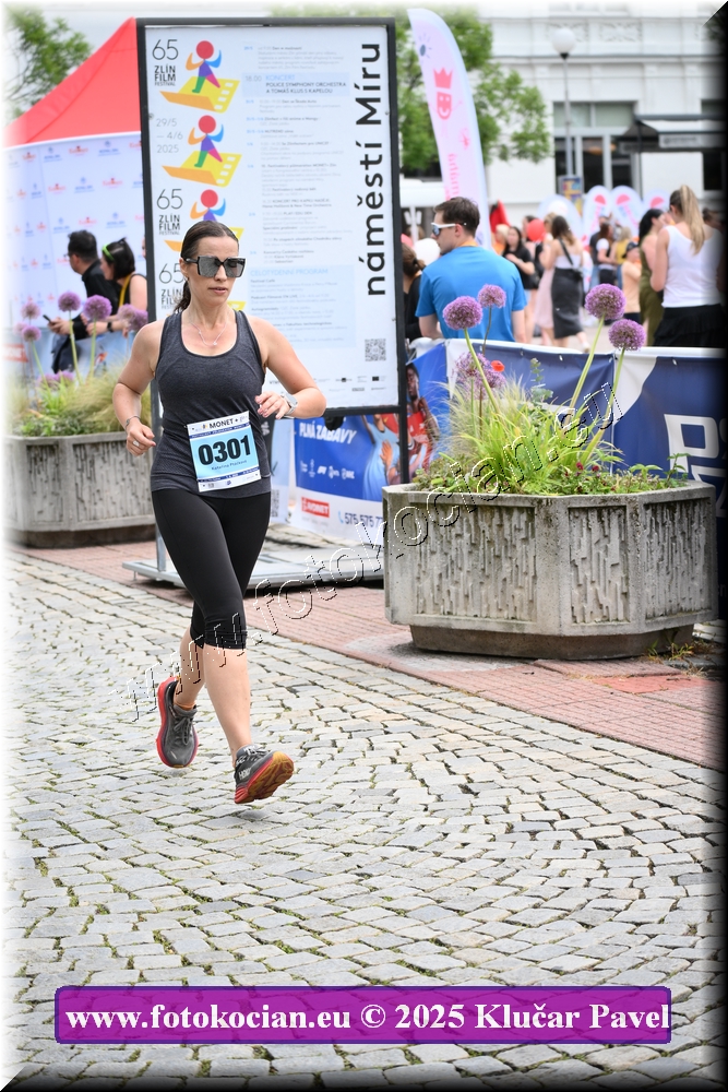 Náhled obrázku: 2025-7503-Zlin-301.JPG