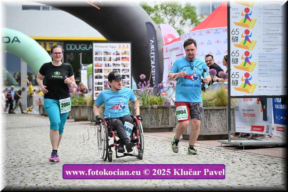 Náhled obrázku: 2025-7536-Zlin-2004,499.JPG