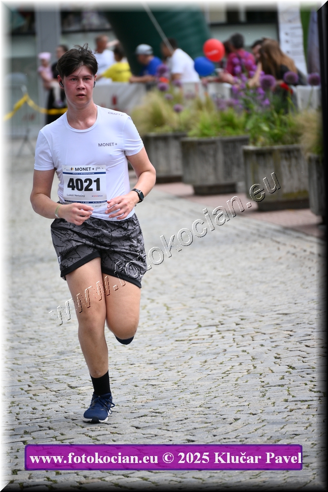 Náhled obrázku: 2025-7550-Zlin-4021.JPG