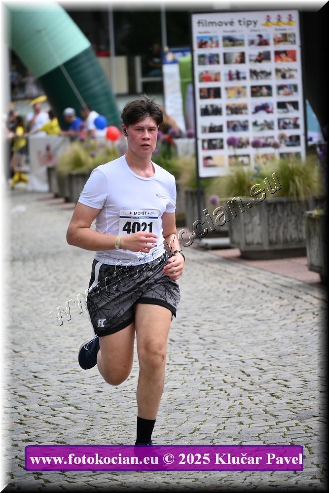 Náhled obrázku: 2025-7551-Zlin-4021.JPG