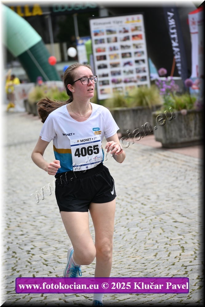 Náhled obrázku: 2025-7627-Zlin-4065.JPG