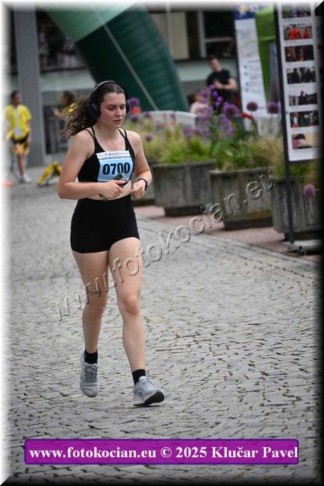 Náhled obrázku: 2025-7656-Zlin-700.JPG