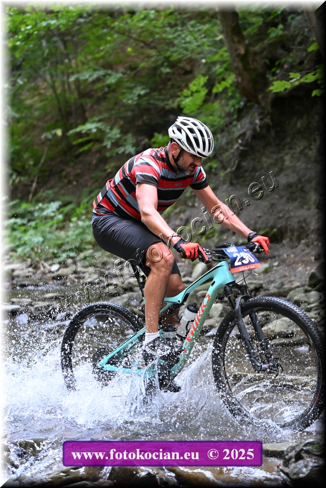 Náhled obrázku: 2025-1796-Celadna-230.JPG